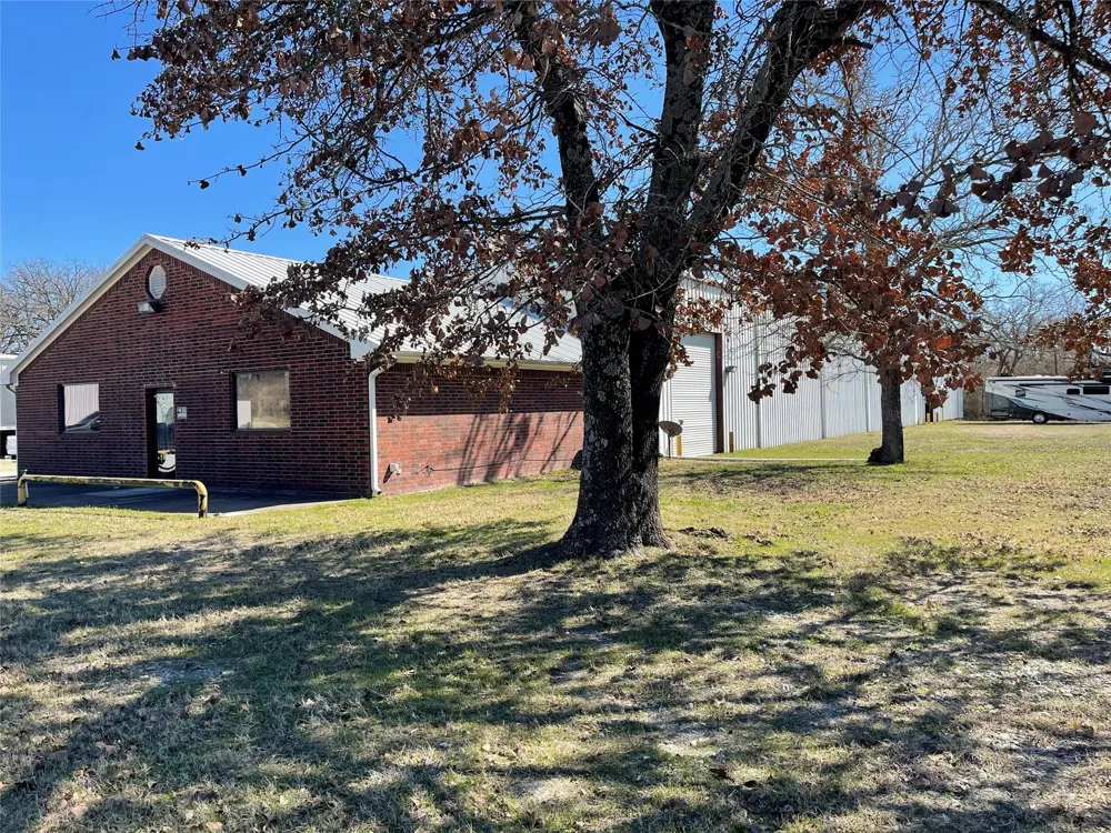 423 State Highway 75 S Fairfield, TX 75840