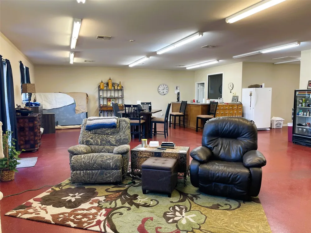 423 State Highway 75 S Fairfield, TX 75840