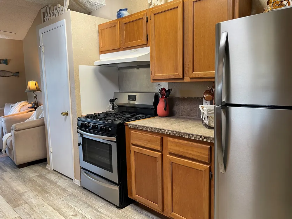 120 Private Road 365 Fairfield, TX 75840