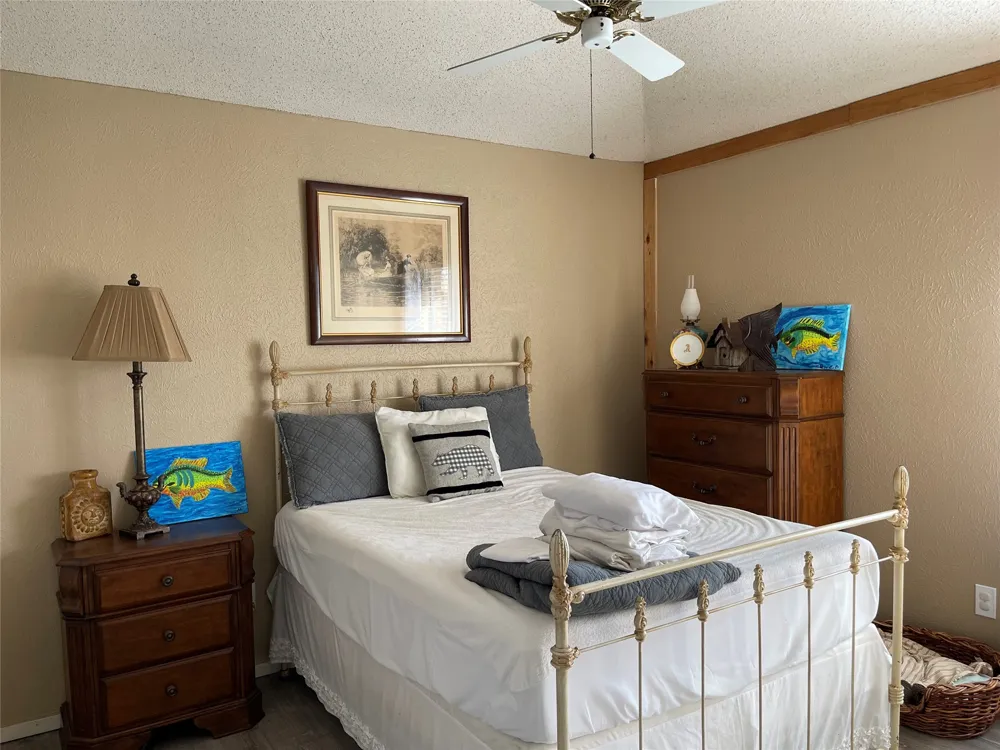 120 Private Road 365 Fairfield, TX 75840