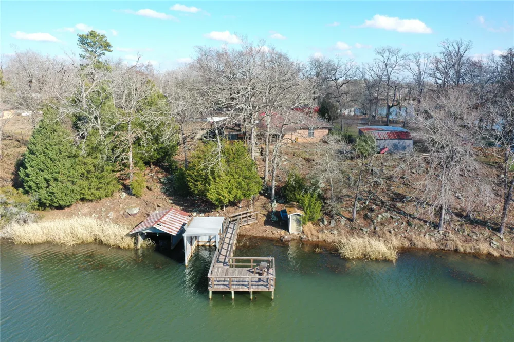 120 Private Road 365 Fairfield, TX 75840