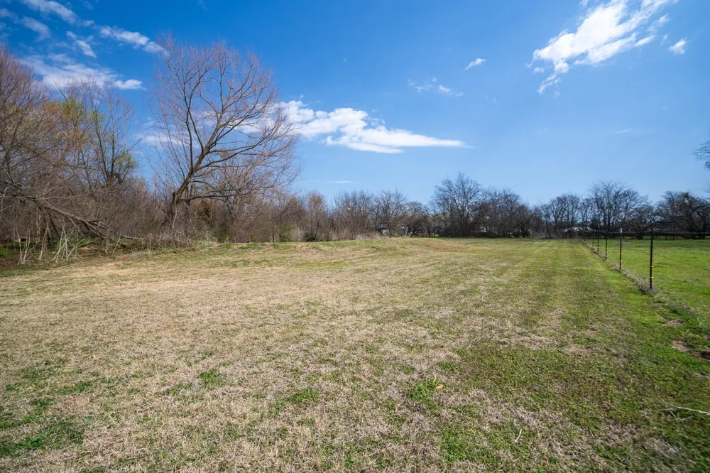 101 Taylor Street Como, TX 75431