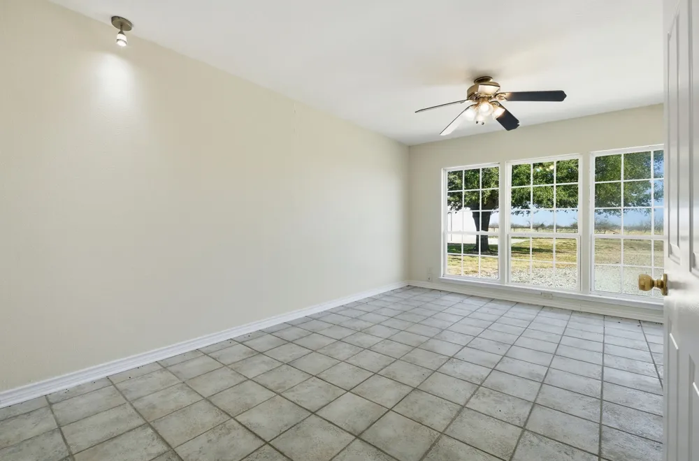 1177 PLOVER Ponder, TX 76259