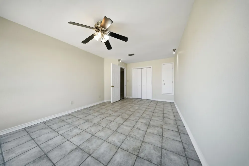 1177 PLOVER Ponder, TX 76259