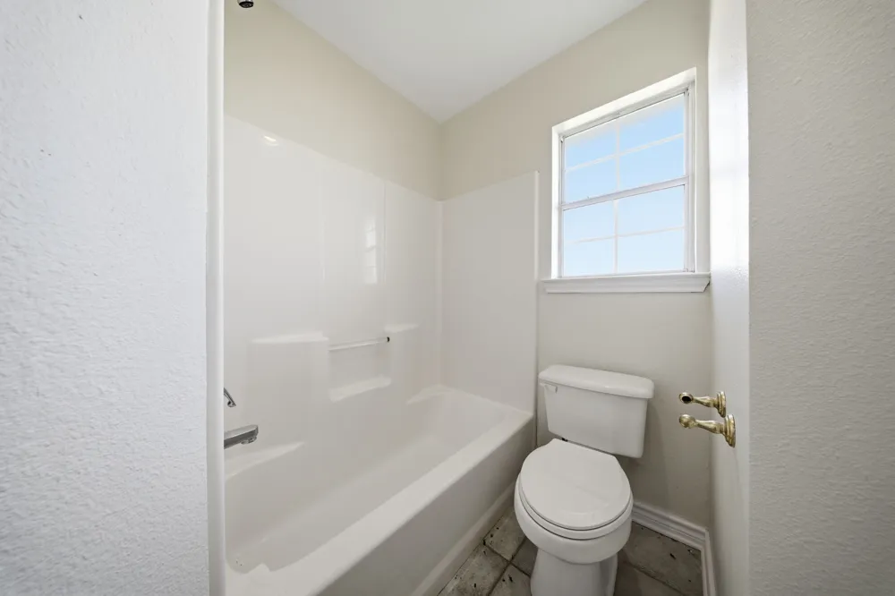 1177 PLOVER Ponder, TX 76259
