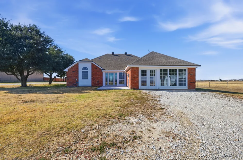 1177 PLOVER Ponder, TX 76259