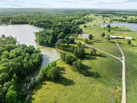 1203 County Road 3100