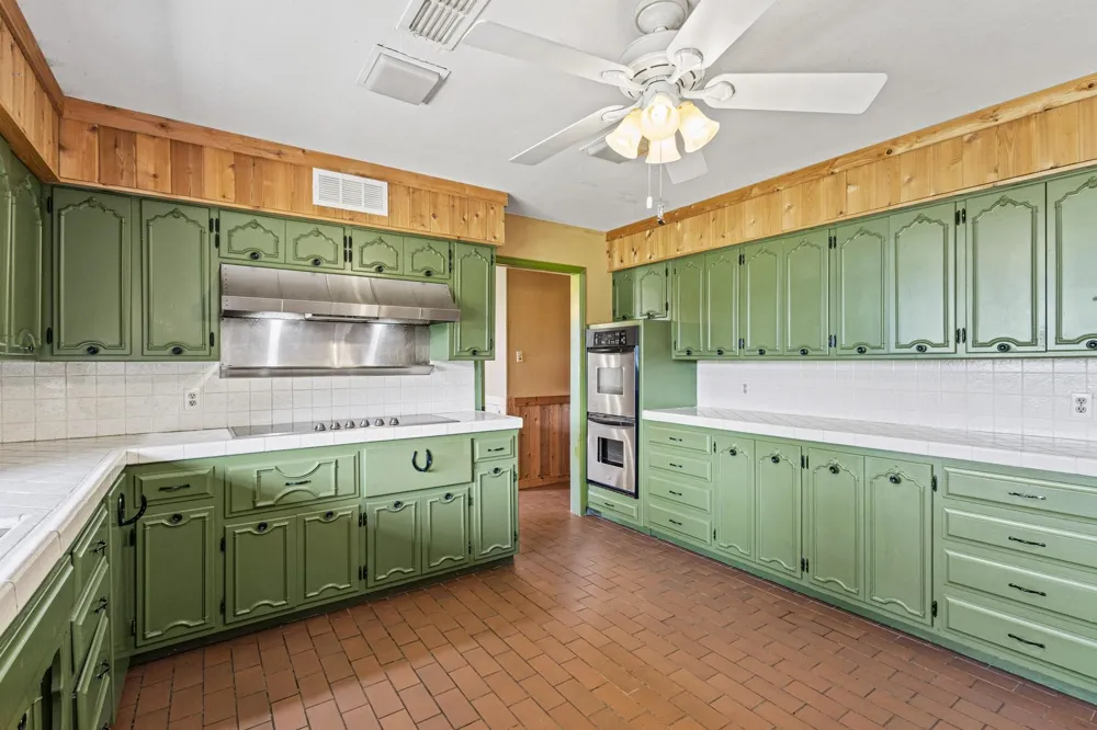 1203 County Road 3100 Clarksville, TX 75426