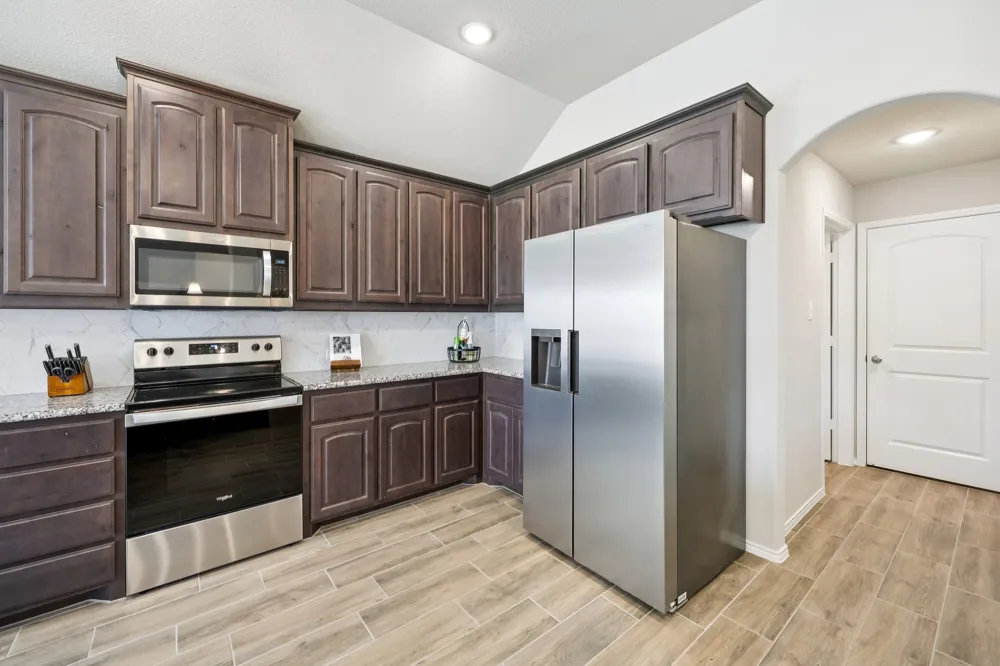 212 Magnolia Drive Azle, TX 76020