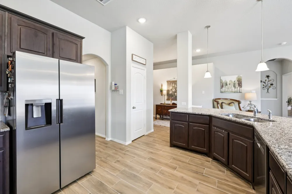 212 Magnolia Drive Azle, TX 76020