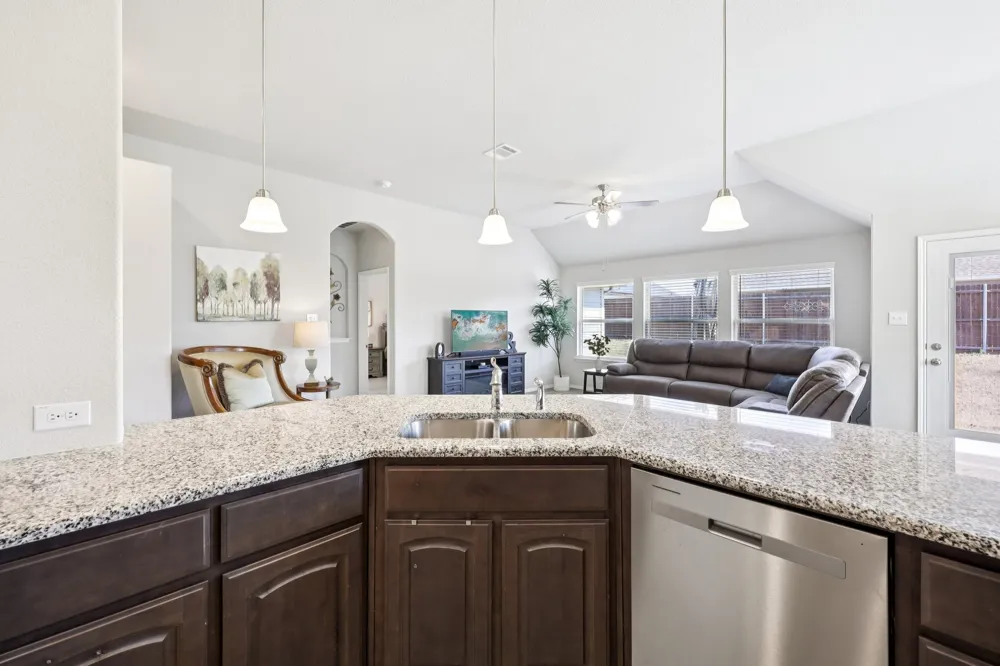 212 Magnolia Drive Azle, TX 76020