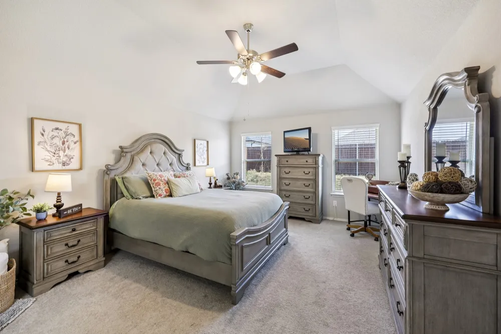 212 Magnolia Drive Azle, TX 76020