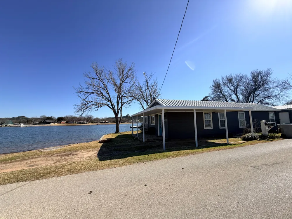 1203 McGinnis Point Graford, TX 76449