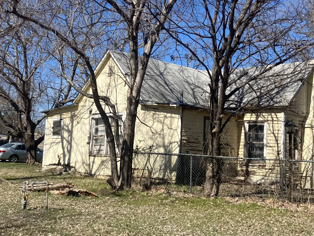 501 Houston Street De Leon, TX 76444