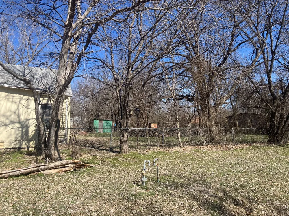 501 Houston Street De Leon, TX 76444
