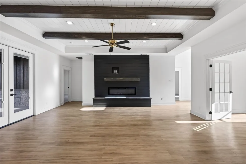 114 Castlewood Road Enchanted Oaks, TX 75156