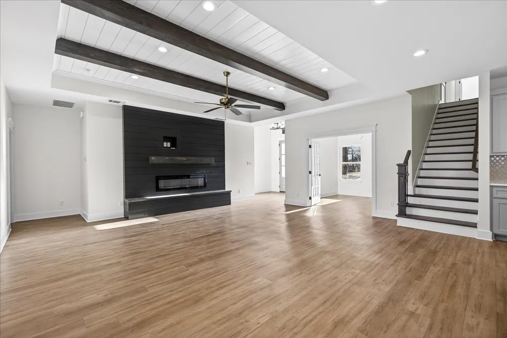 114 Castlewood Road Enchanted Oaks, TX 75156
