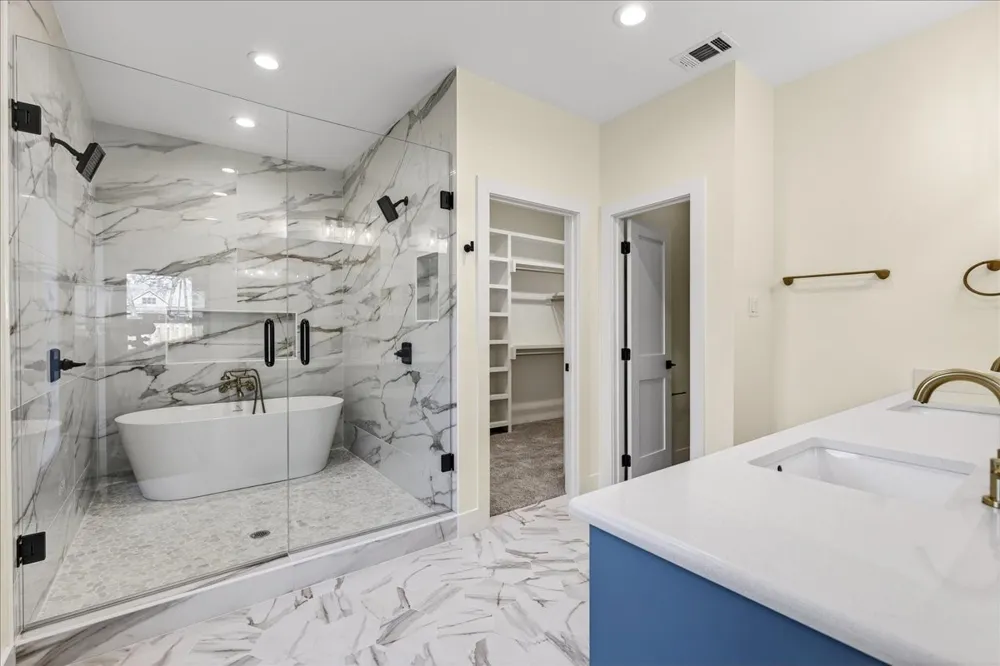 114 Castlewood Road Enchanted Oaks, TX 75156