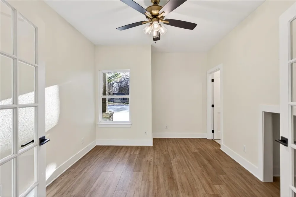 114 Castlewood Road Enchanted Oaks, TX 75156