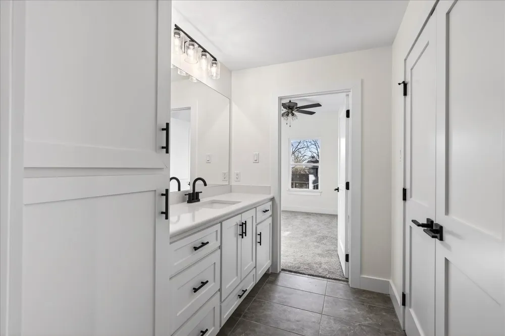 114 Castlewood Road Enchanted Oaks, TX 75156