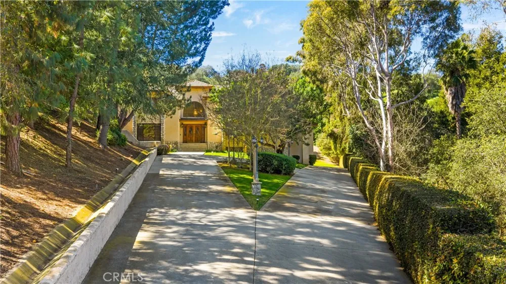 15930 Esquilime Chino Hills, CA 91709