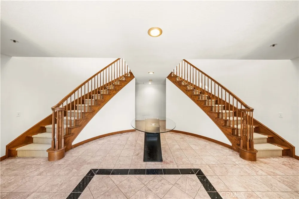15930 Esquilime Chino Hills, CA 91709