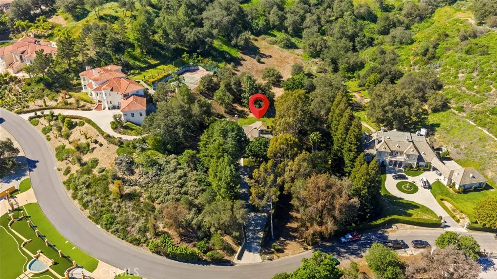 15930 Esquilime Chino Hills, CA 91709