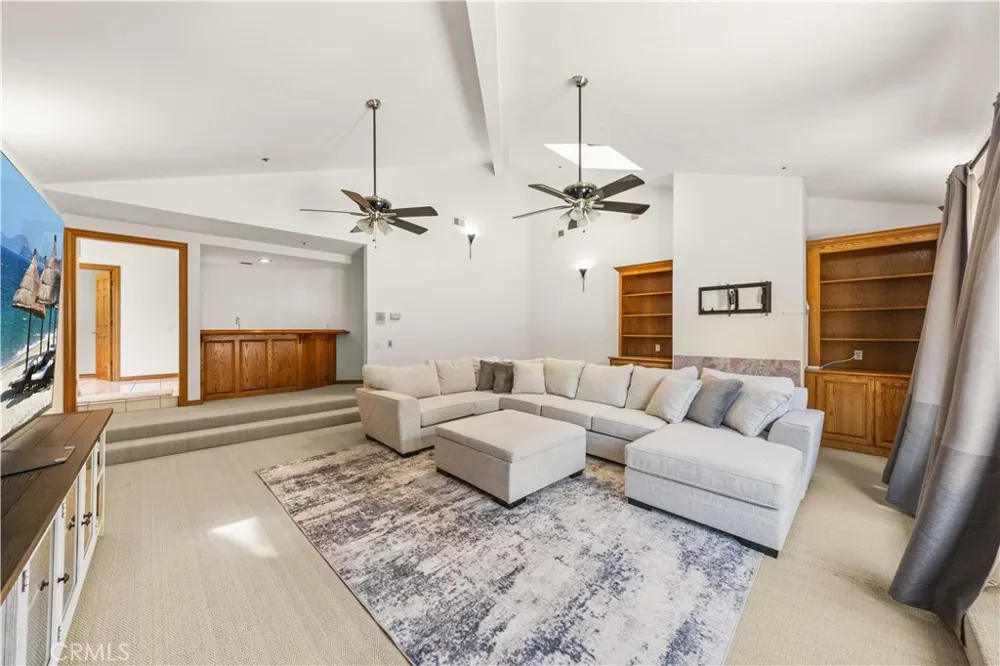 15930 Esquilime Chino Hills, CA 91709