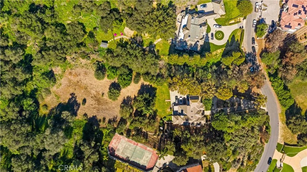 15930 Esquilime Chino Hills, CA 91709