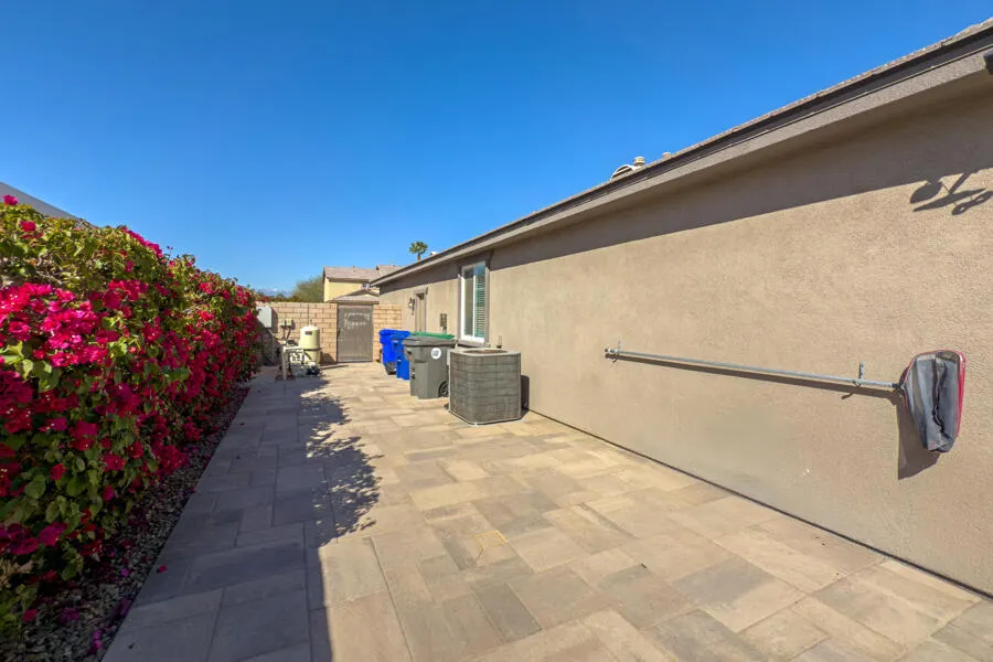 43784 Riunione Place Indio, CA 92203