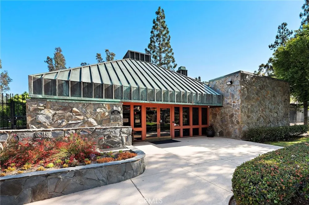 10262 St Cloud North Tustin, CA 92705