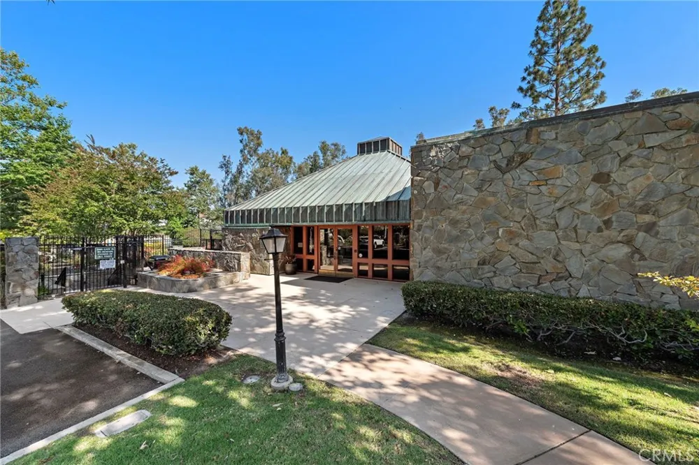 10262 St Cloud North Tustin, CA 92705