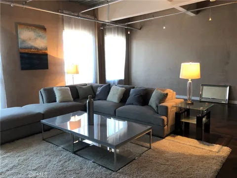 312 W 5th Street #1205