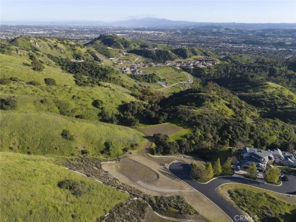 685 Gordon Highlands Road Glendora, CA 91741
