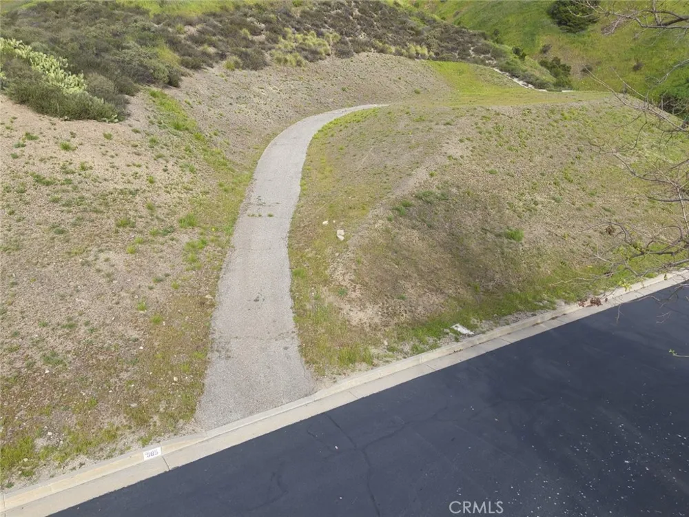 685 Gordon Highlands Road Glendora, CA 91741