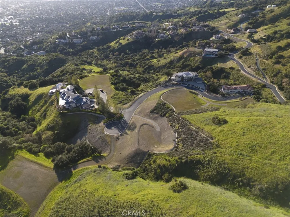685 Gordon Highlands Road Glendora, CA 91741