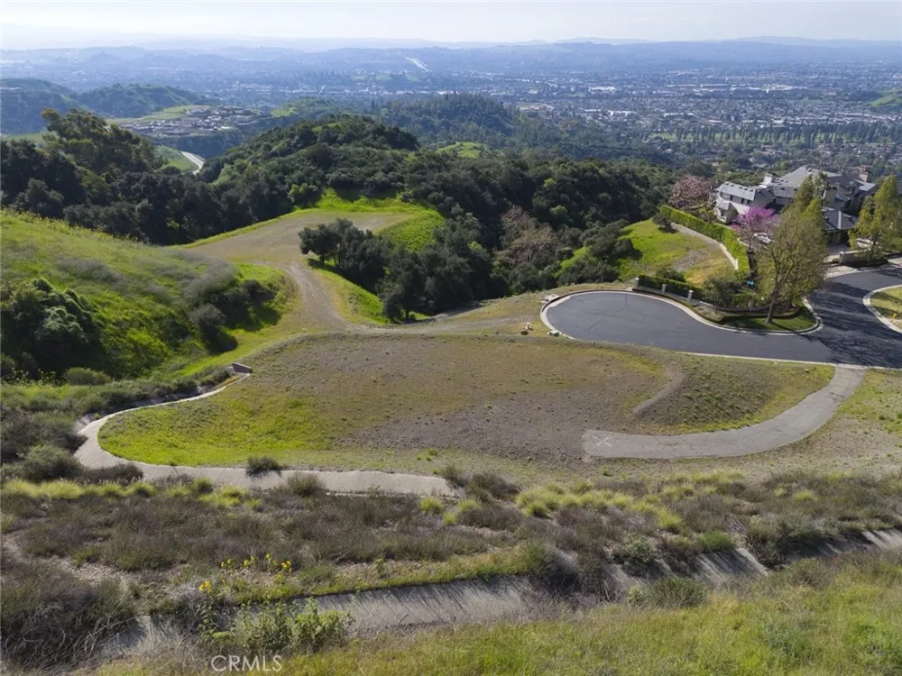685 Gordon Highlands Road Glendora, CA 91741