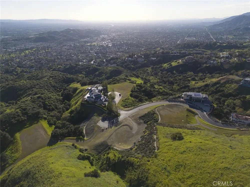 685 Gordon Highlands Road Glendora, CA 91741