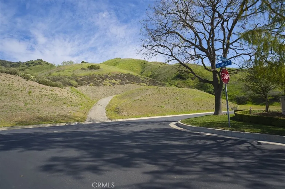 685 Gordon Highlands Road Glendora, CA 91741