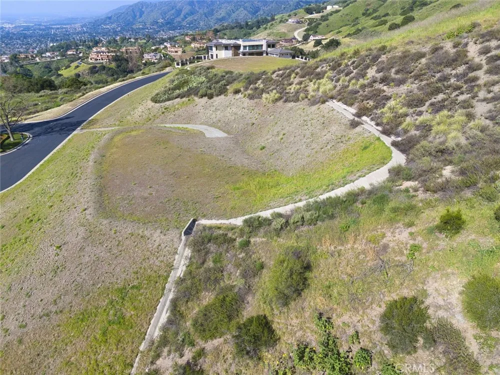 685 Gordon Highlands Road Glendora, CA 91741
