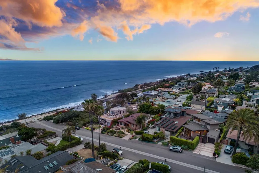 152 7th Street Del Mar, CA 92014