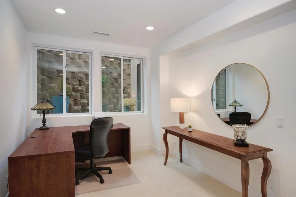 152 7th Street Del Mar, CA 92014
