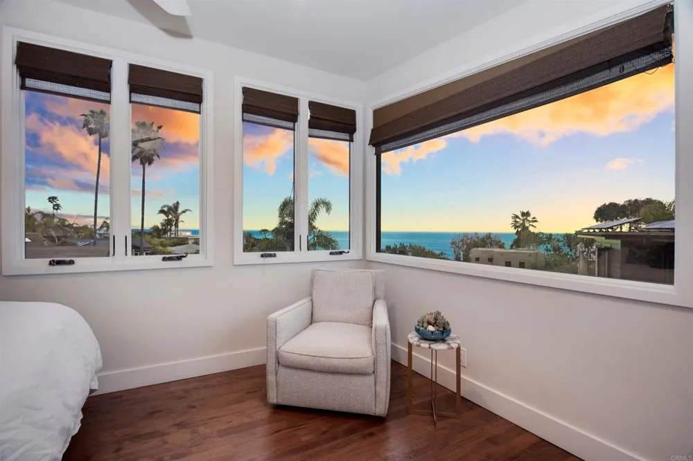 152 7th Street Del Mar, CA 92014