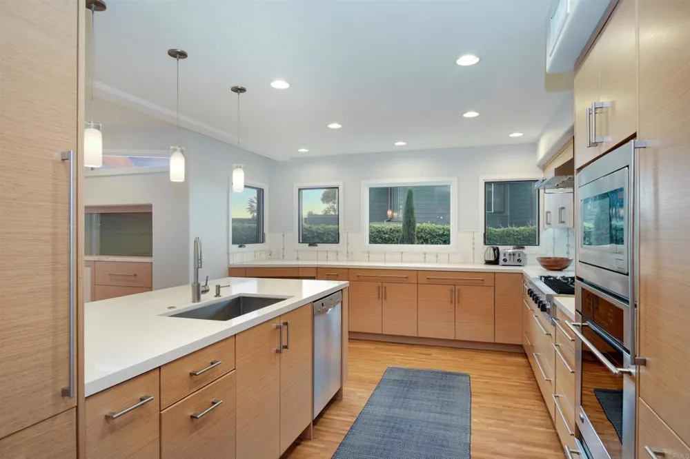 152 7th Street Del Mar, CA 92014