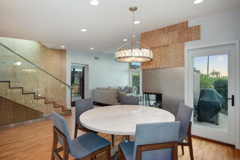 152 7th Street Del Mar, CA 92014
