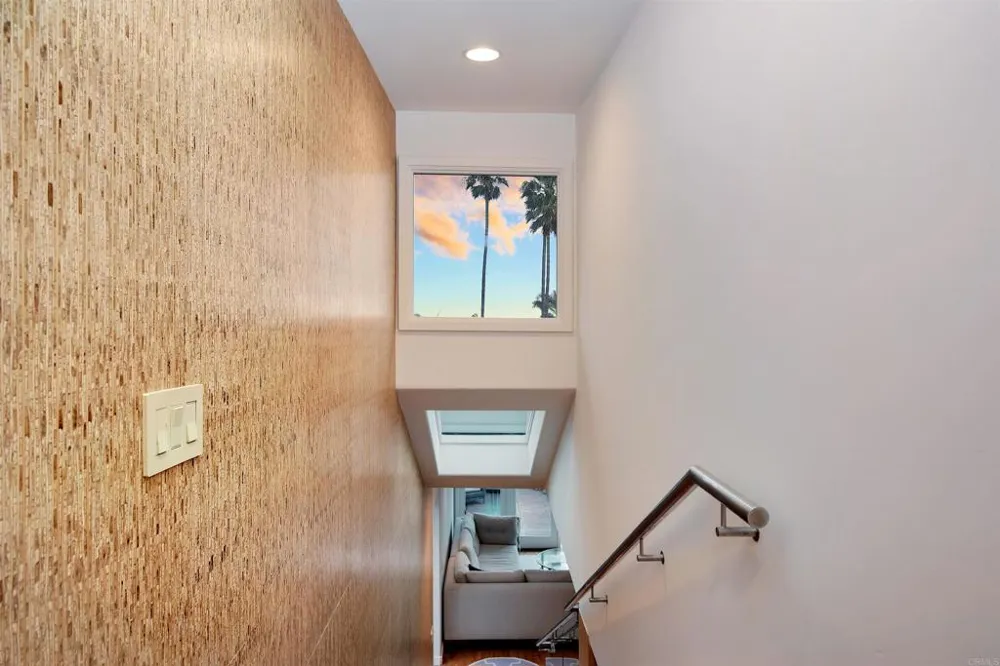 152 7th Street Del Mar, CA 92014