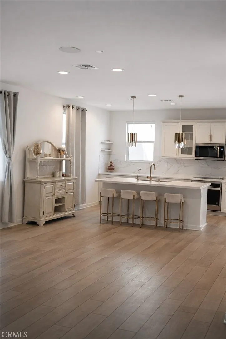 10891 Scottsbluff Stanton, CA 90680