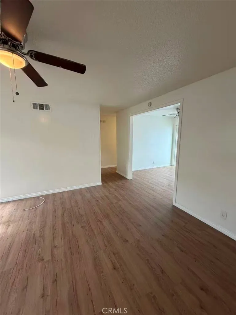 15821 S Myrtle Tustin, CA 92780
