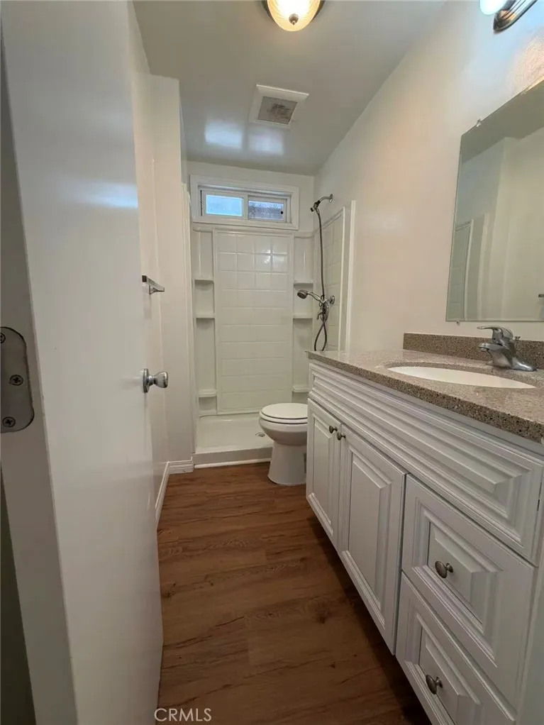 15821 S Myrtle Tustin, CA 92780
