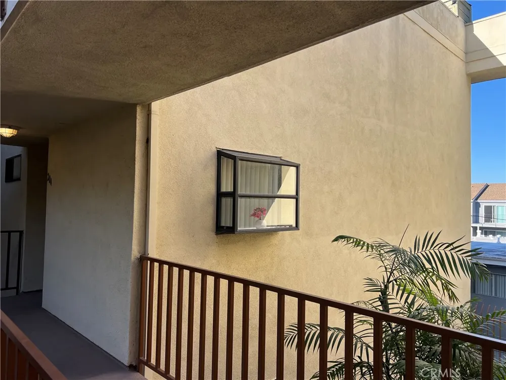 3516 E Ransom Street #204 Long Beach, CA 90804